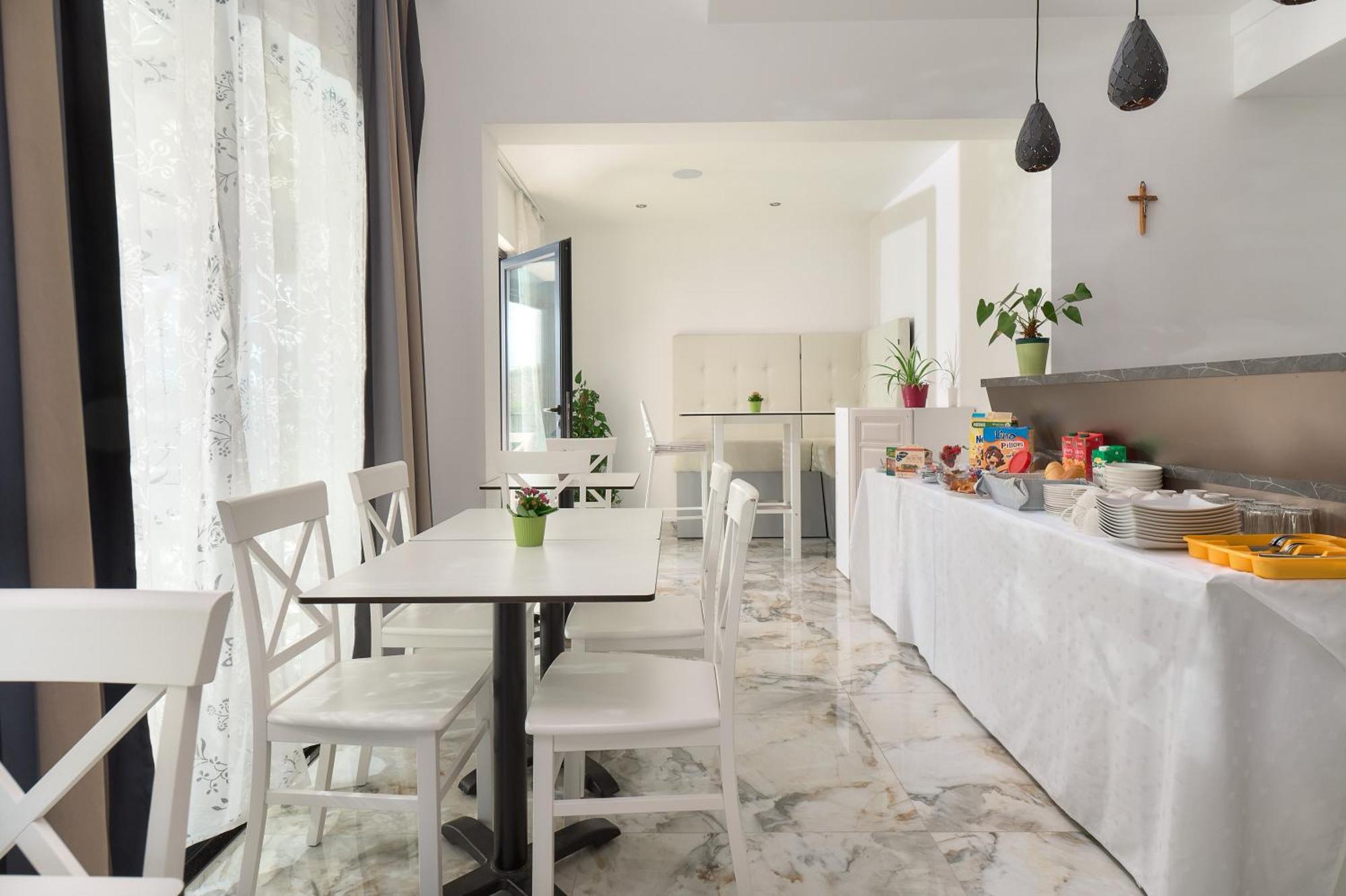 Bed & Breakfast Znjan - Sea View *