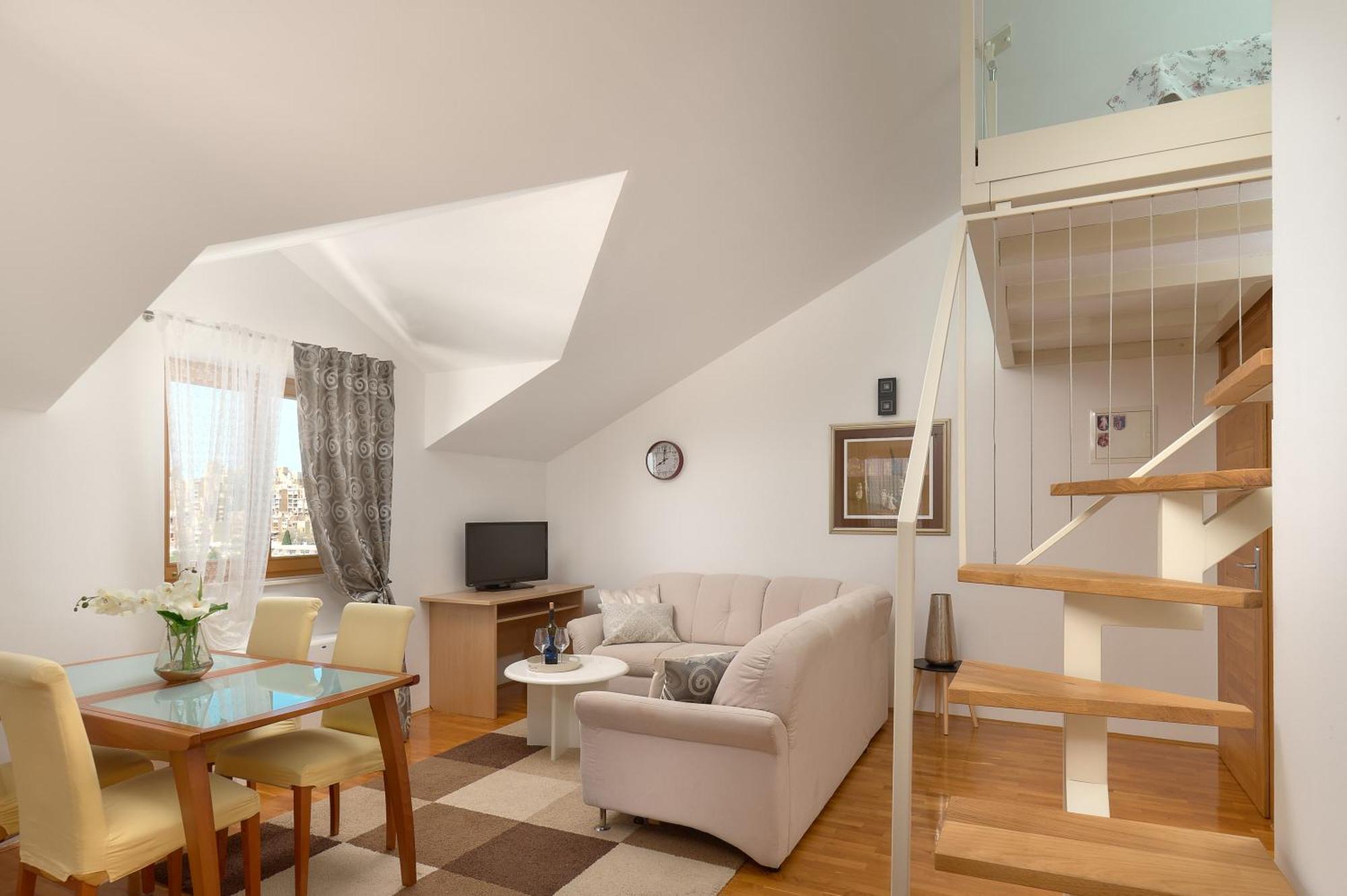 Bed & Breakfast Znjan - Sea View Split